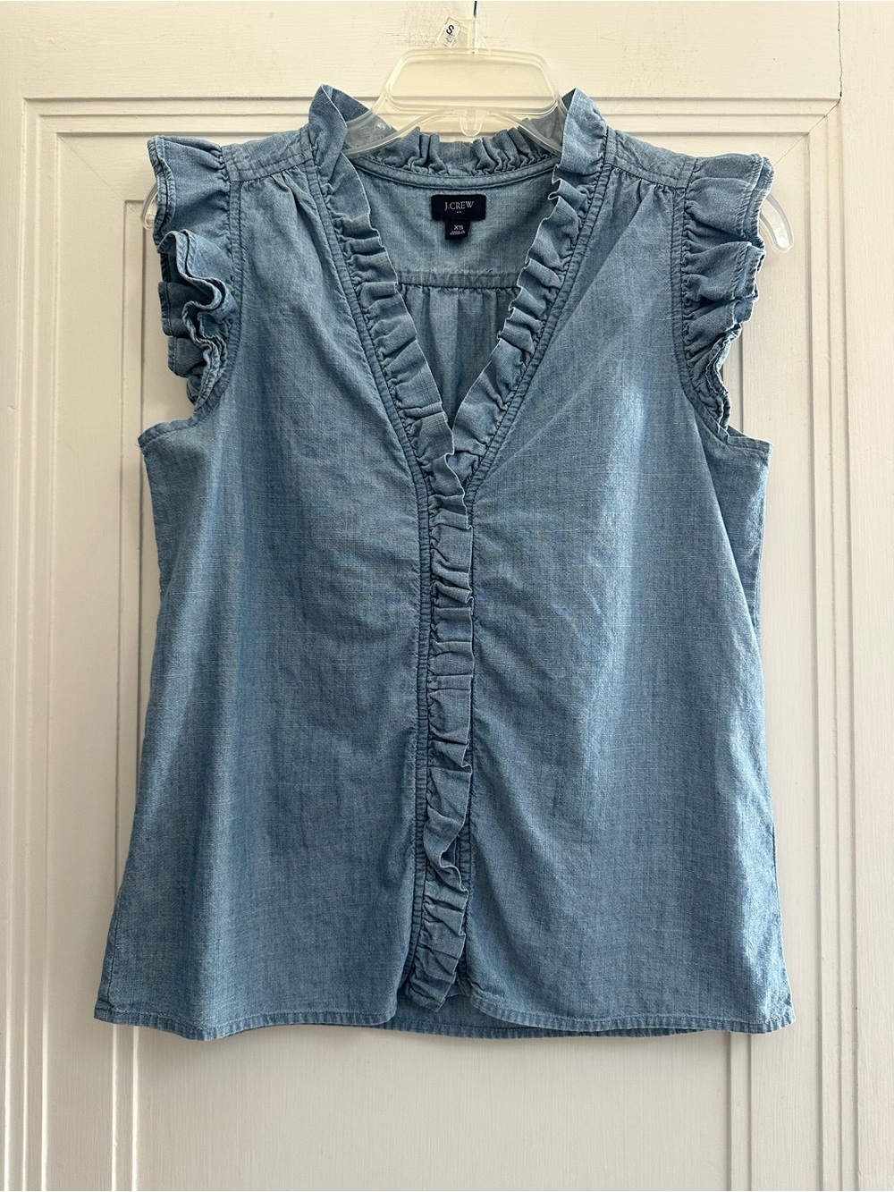 J. Crew Chambray Sleeveless Ruffle Top in Vista Blue Wash - XS